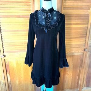 Killstar Gothic Victorian Vampire Vkei Black Velvet & Lace Bell Sleeve Dress XL